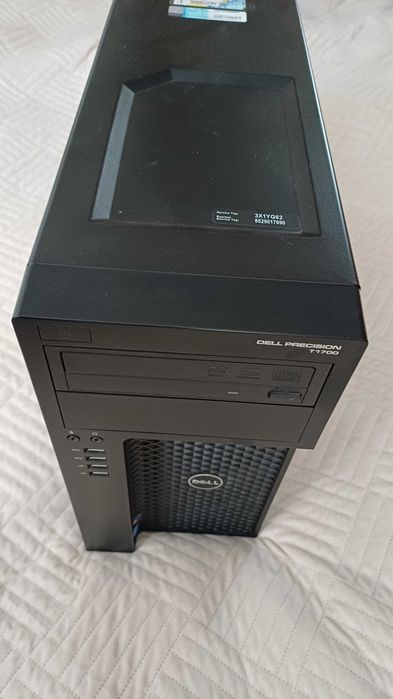 Komputer stacjonarny DELL Precision T1700