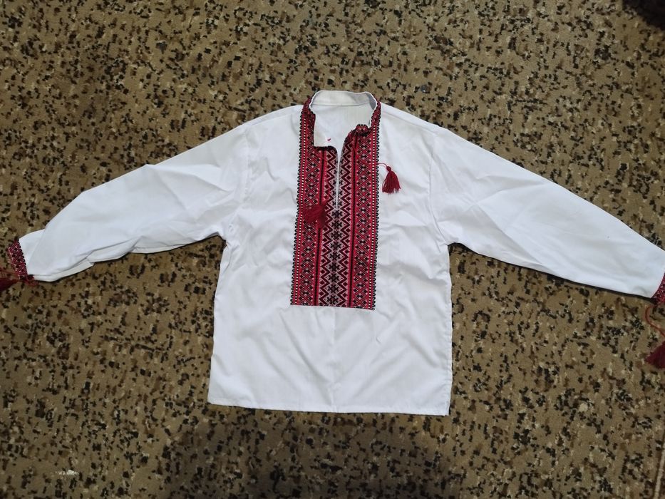 Продам вишиванку 128 р