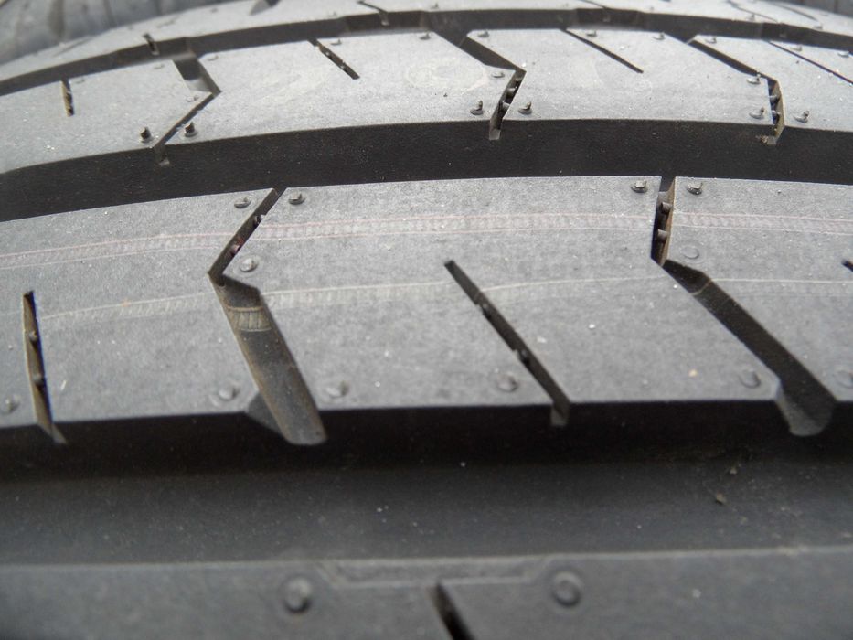 Opony Letnie 215/75 R16 C Nexen