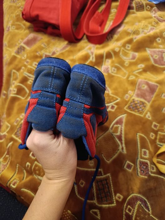 Продам самбетки STELS р.38