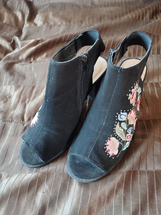 Buty sandały rozm.39 Primark