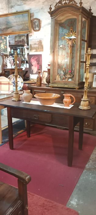 Mesa Antiga Restaurada uma Gaveta