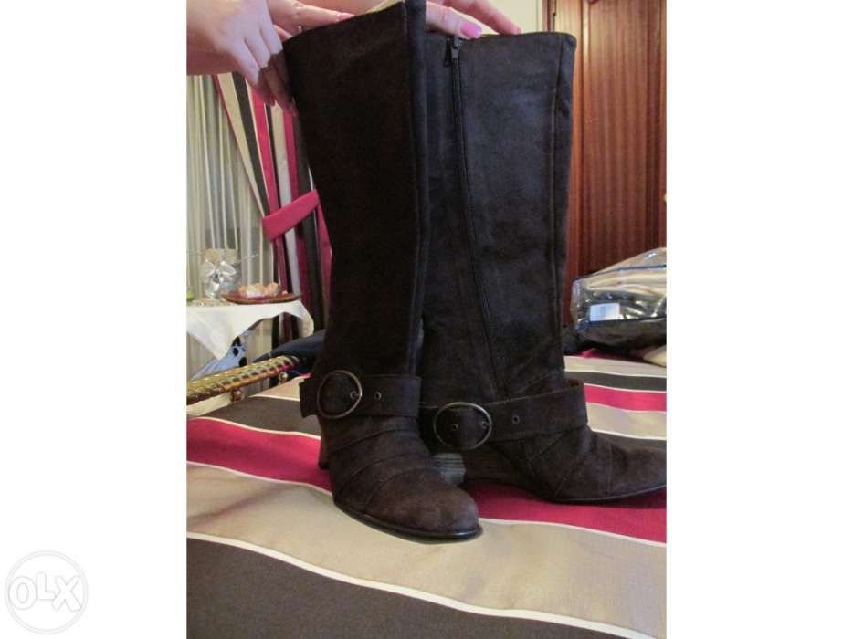 Botas de camurça