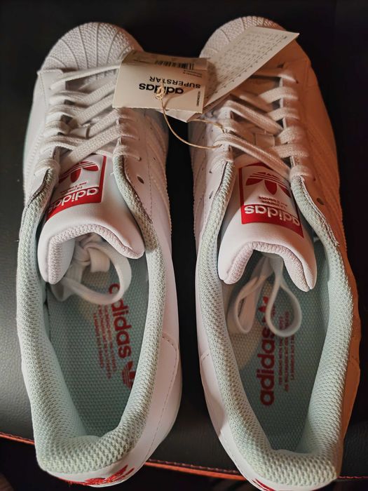 ADIDAS Superstar Brancos. NUNCA USADOS!!