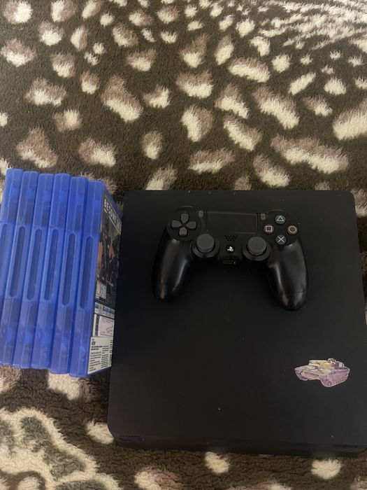 Playstation 4 Slim