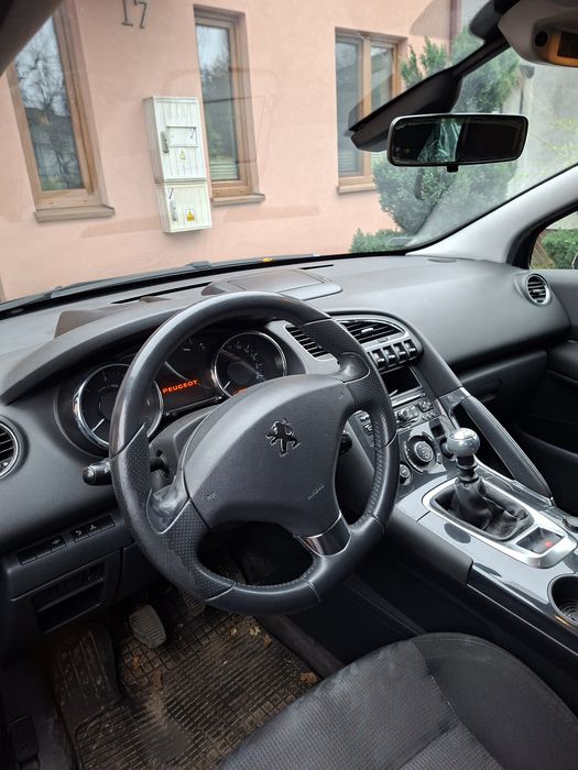Sprzedam auto Peugeot 3008