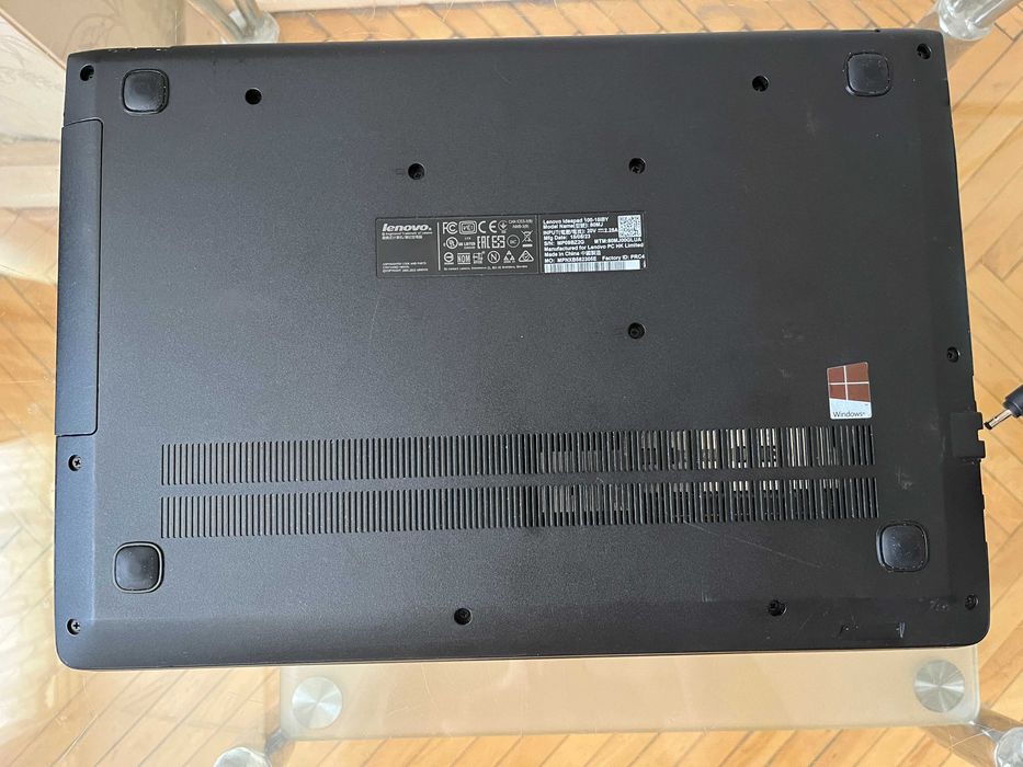 Ноутбук Lenovo 15.6" / RAM 4 ГБ / HDD 500 ГБ /