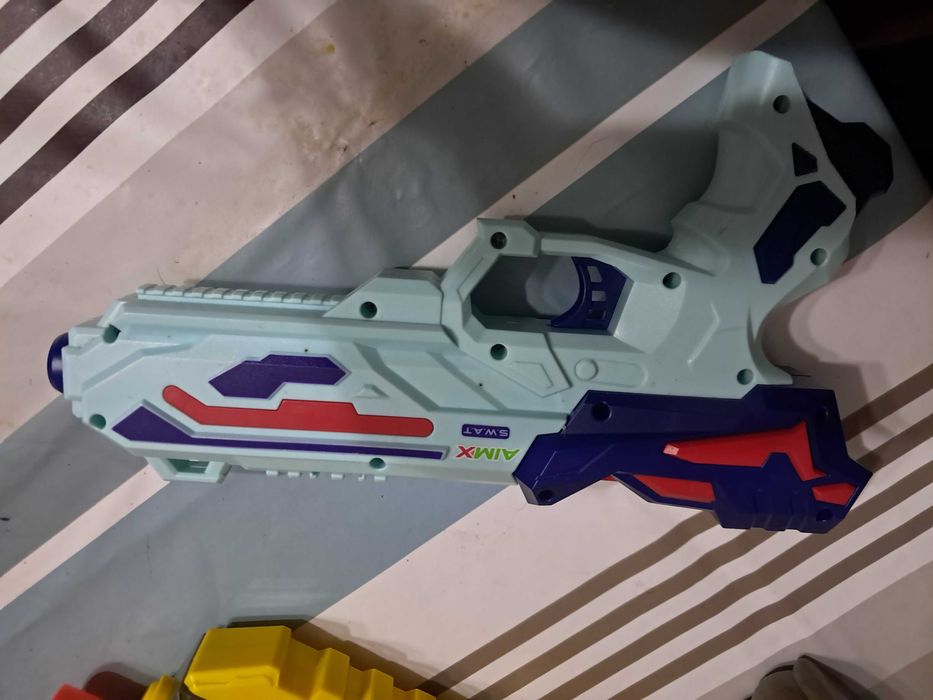 Pistolas Nerf + Acessórios