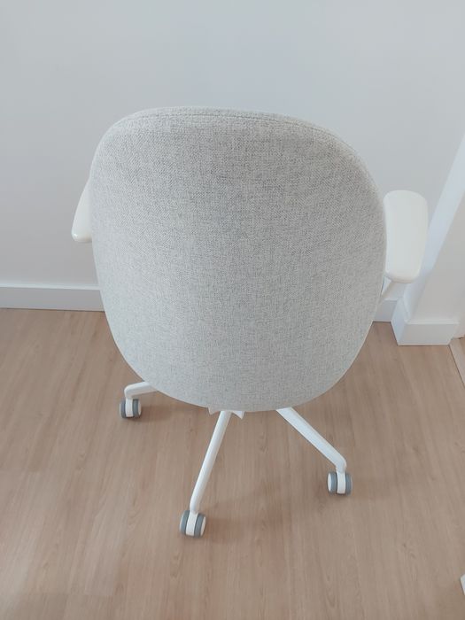 HATTEFJÄLL 
Cadeira giratória