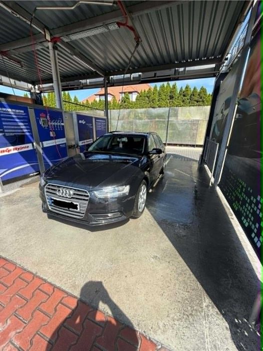 Sprzedam Audi A4 B8