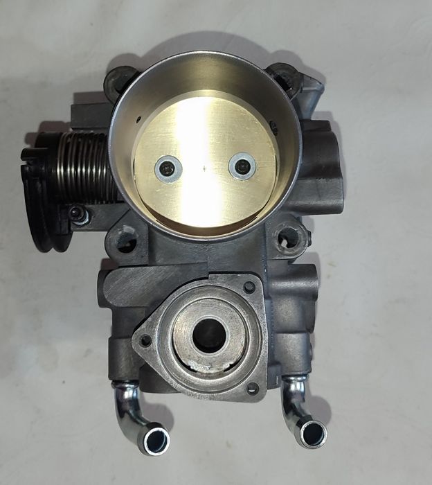Дроссельна заслонка Мitsubishi  . Только оригинал !  На разные Авто.