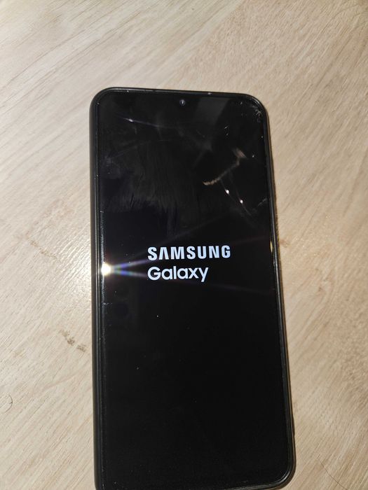 Samsung galaxy M13