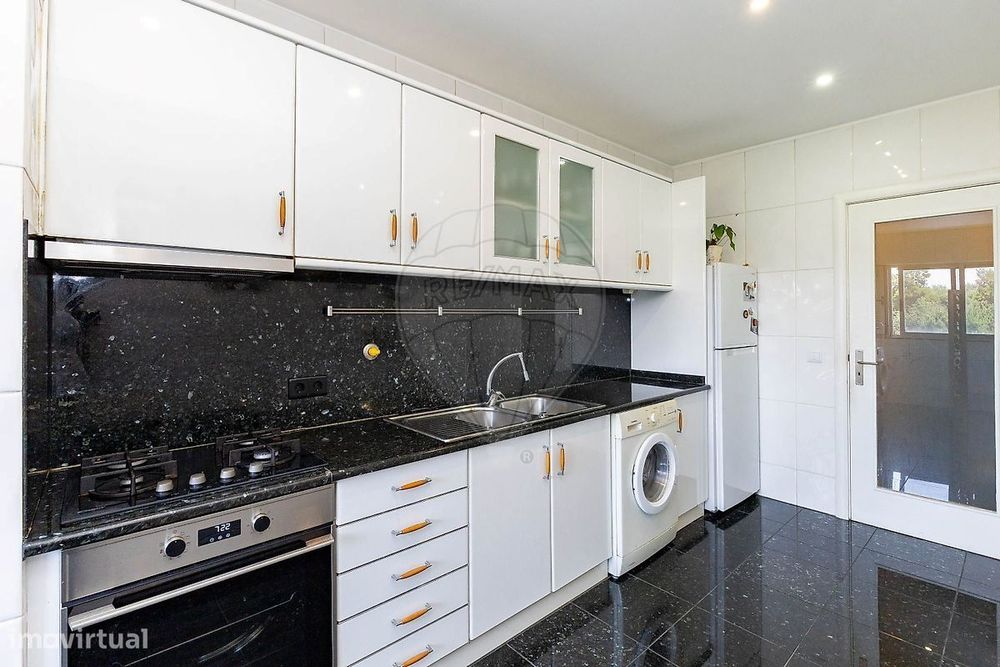 Apartamento T3 - Moreira, Maia
