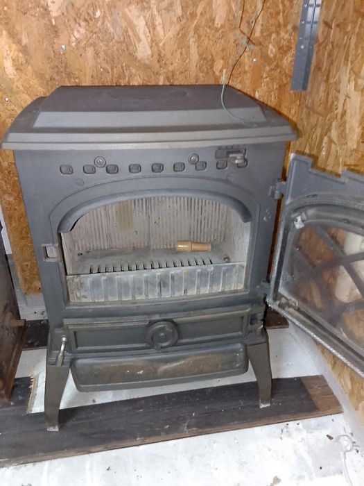 Kominka żeliwny koza piecyk żeliwny