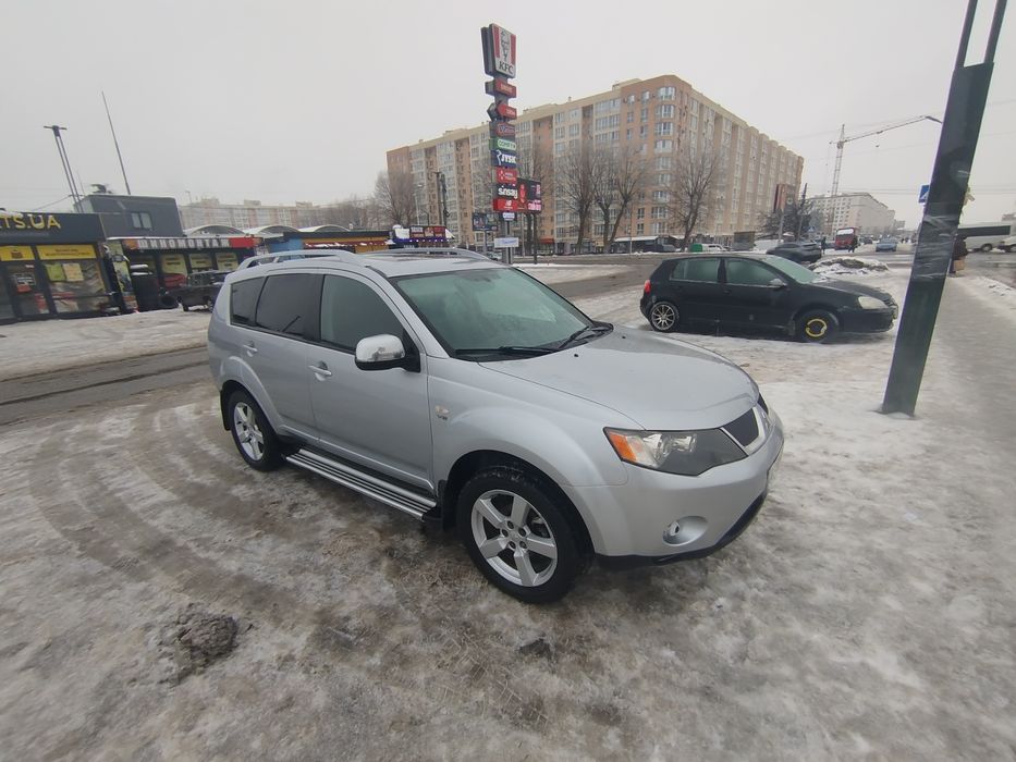 Продам Mitsubishi Outlander XL 2007