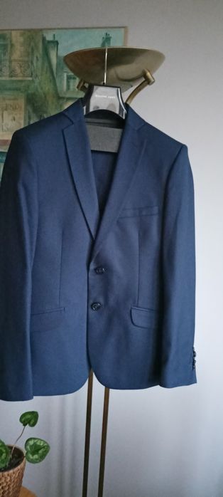 Elegancki garnitur firmyGiacomo contii