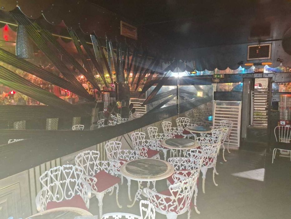 Bar / Discoteca / Members club / Restaurante *Excelente localização*