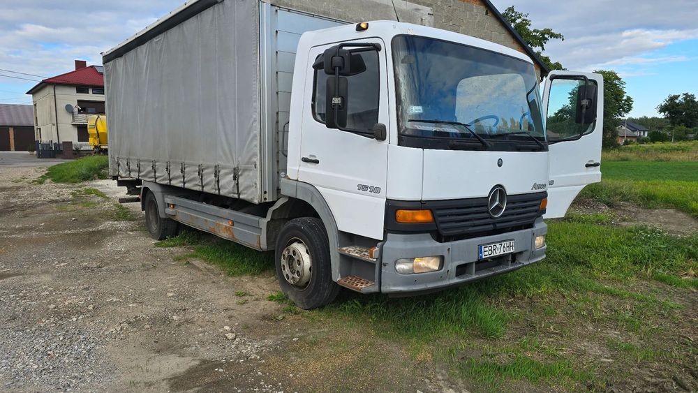Mercedes-Benz 1518L  Mercedesa Atego 1518L. Ładowność 9280kg.