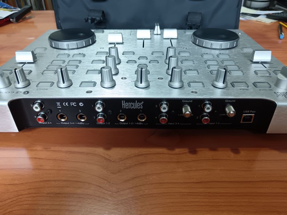 Controladora Hercules RMX