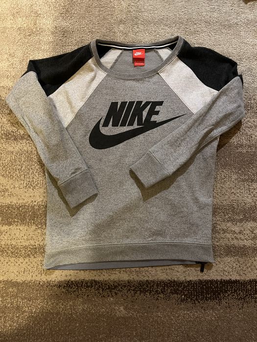 Лонгслів Nike віддам дешево!!!
