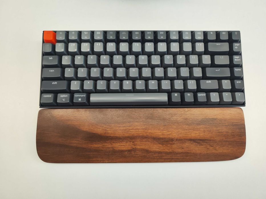 Teclado Mecânico Bluetooth Keychron K2 V2 (usado) + Base de Madeira