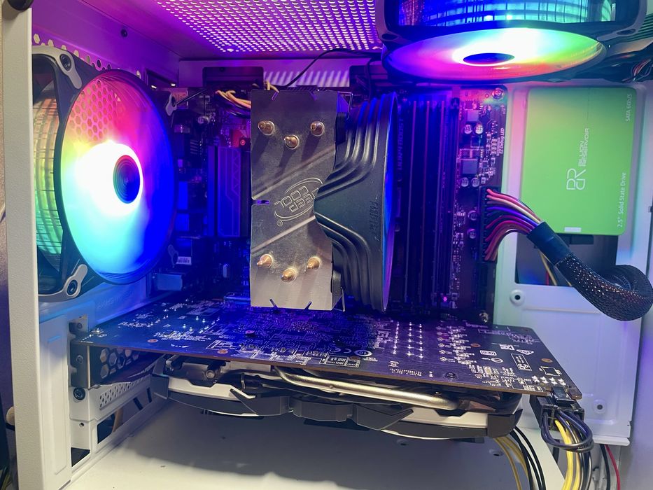 ПК для игр и работы | Ryzen 3 | RX580 | 16GB | SSD