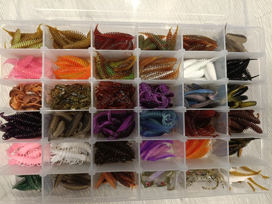 Zestaw na Okonia klenia pstrąga jig.