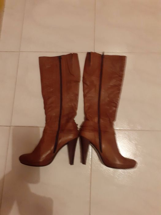 Botas Camel Cano Alto ( Foreva )