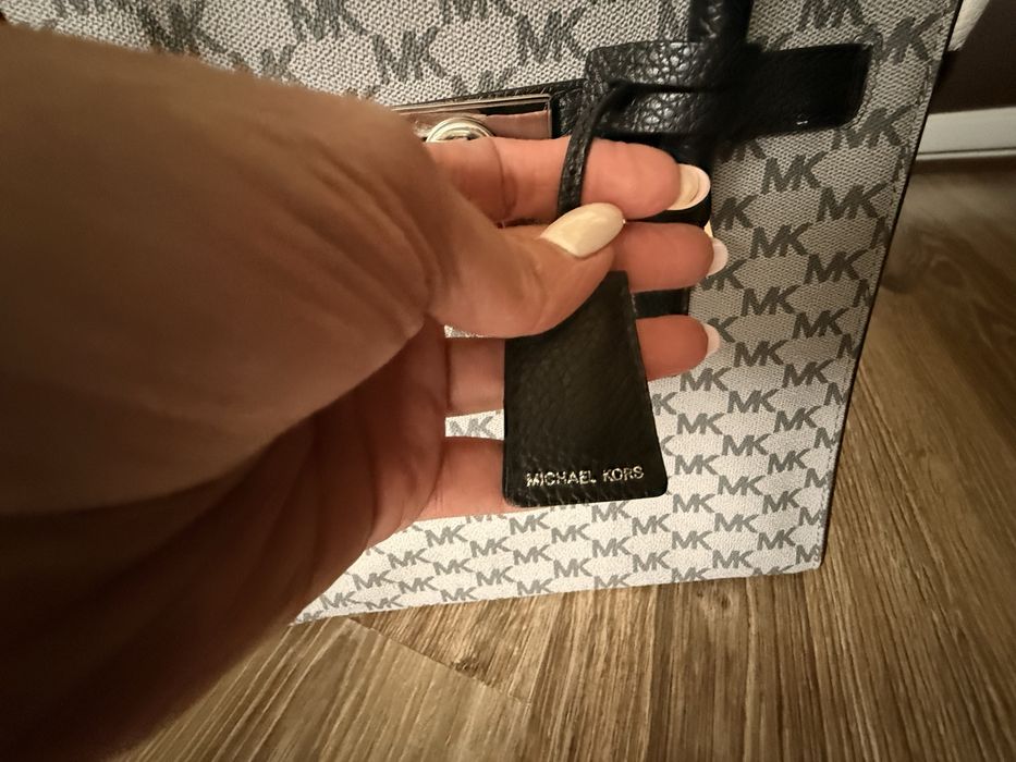 Torebka / kuferek Michael Kors
