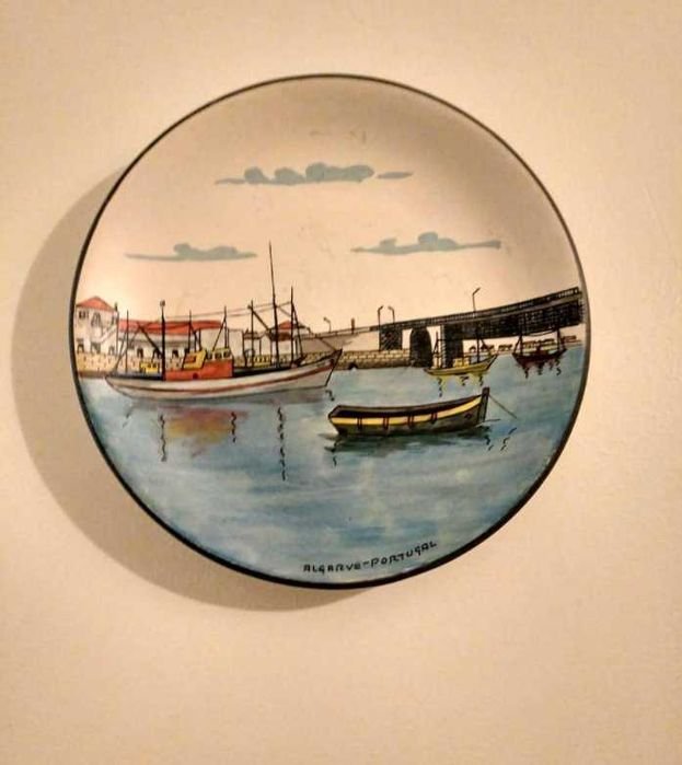 Prato decorativo pintado à mão (Algarve)