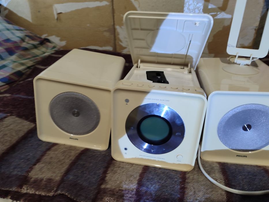 Музичний центр PHILIPS MCM I38D