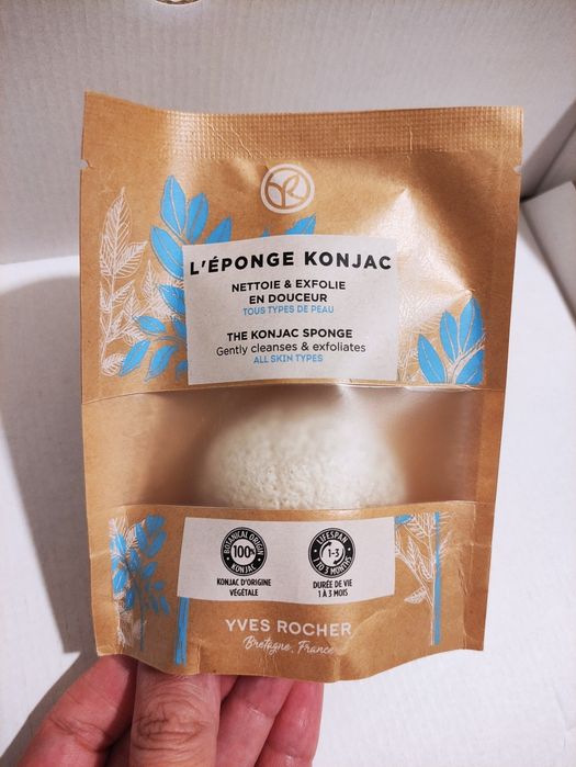 Продам спонж для вмивання Yves Rocher