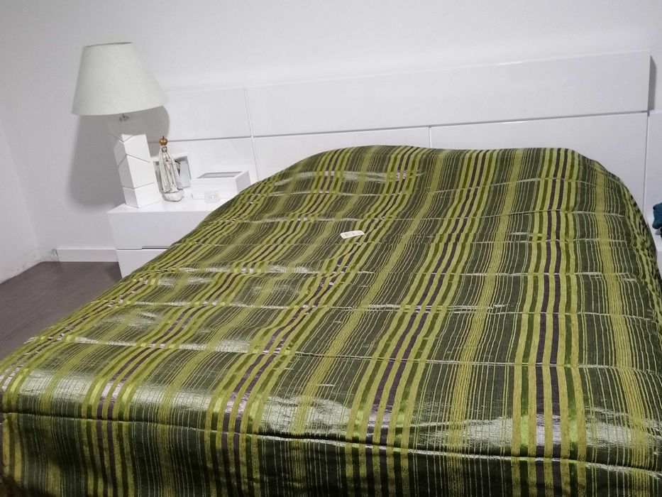 Colcha Gato Preto Novo