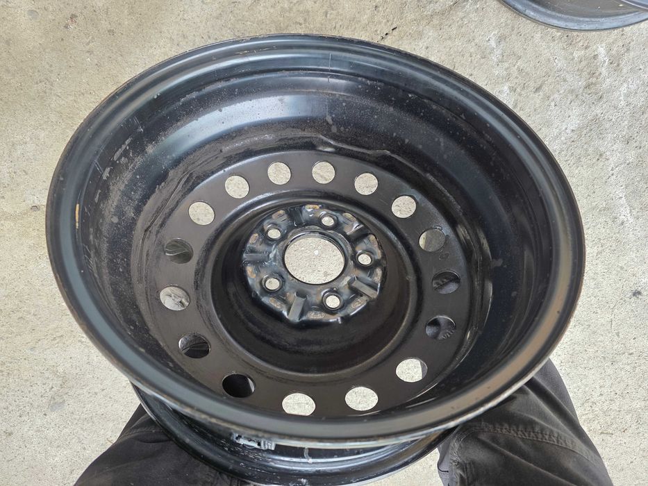 Oryginalne felgi stalowe z czujnikami ciśnienia MITSUBISHI OUTLANDER 16" 5x114,3 6,5J ET 38