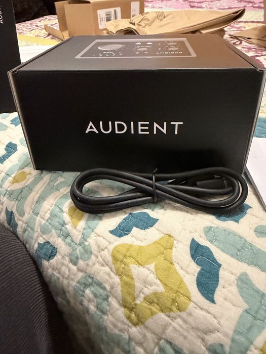 Audient ID4 Audio Interface Placo de Som (COMO NOVA c/ Garantia)