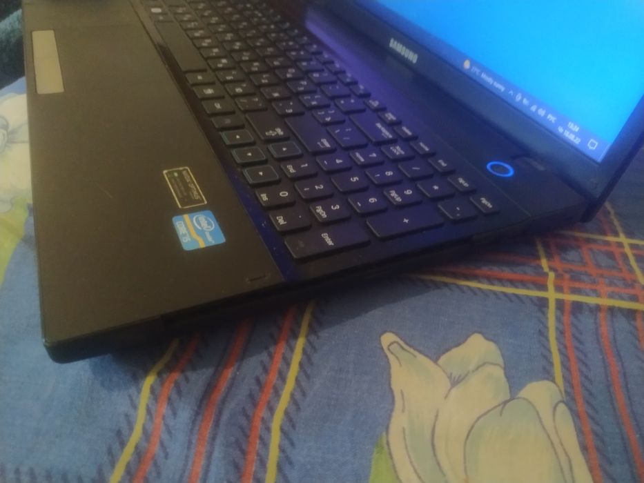 Samsung np300-v5a,разборка