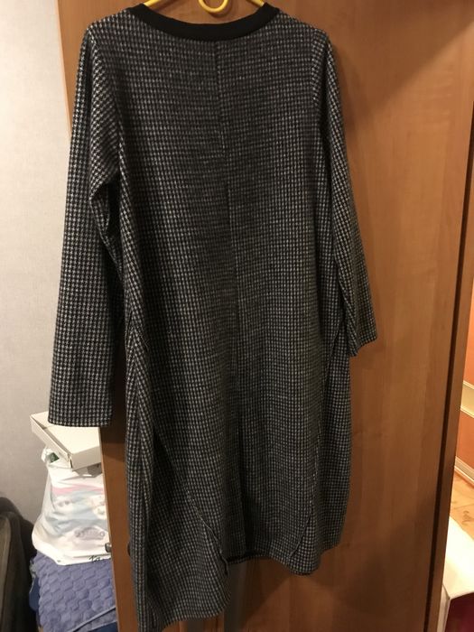 Плаття жіноче тепле розмір 48-50 маломірне