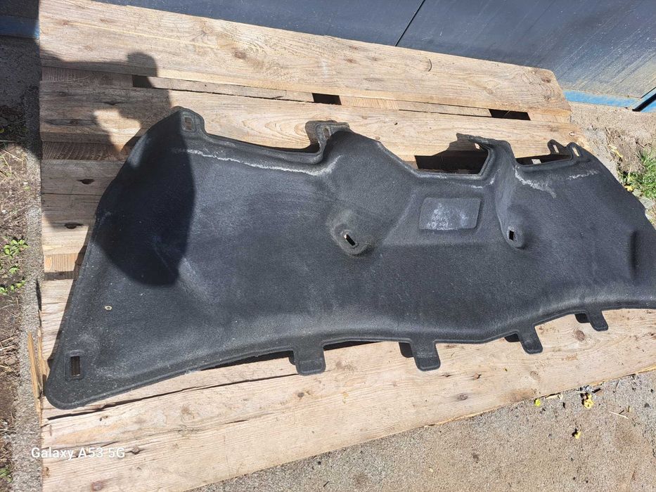 Wygłuszenie maski Ford C-Max Mk2