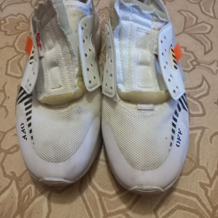 Кросівки білі Nike Air Huarache, розмір 38