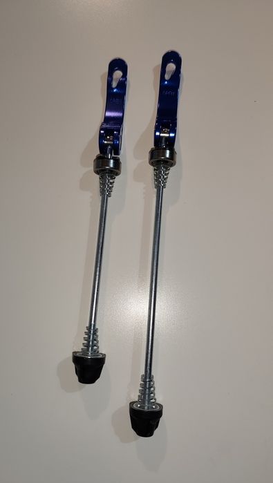 Apertos rápidos para roda de bicicleta