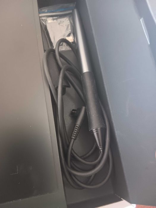 Mesa Digitalizadora HUION H1060P(254×158.8mm)