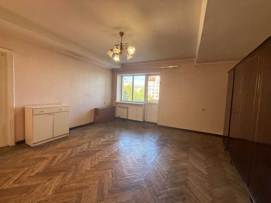 Продаж БЕЗ Комісії 4х кімн.кв. по вул.Велика Васильківська 45/17, Центр