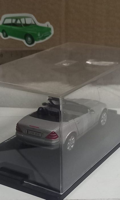 Mercedes-benz slk escala 1:43