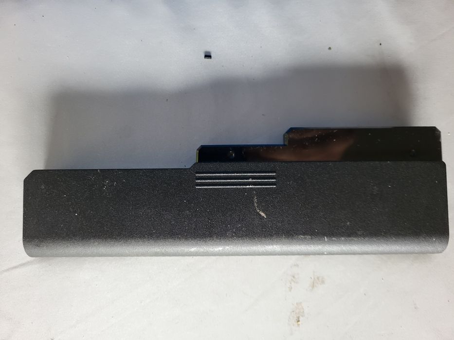 Sprzedam orginalną baterię do laptopa Lenovo N 500 (Nietestowana)