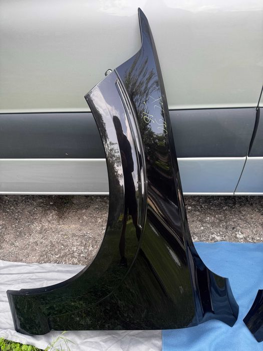 błotnik VOLVO XC90 kolor 717 onyx black 2015 do 2022