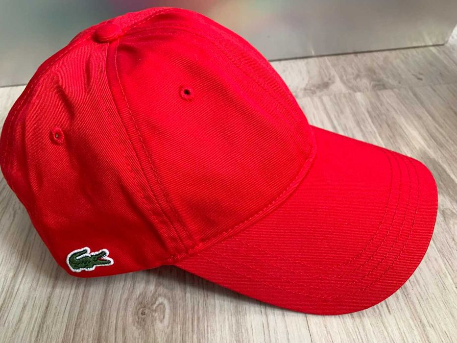 Czapka z daszkiem LACOSTE czerwona z małym logo