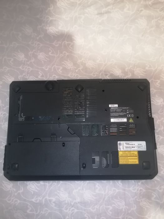 Ігровий Ноутбук 15.6" Medion Erazer X6821 8/500Gb