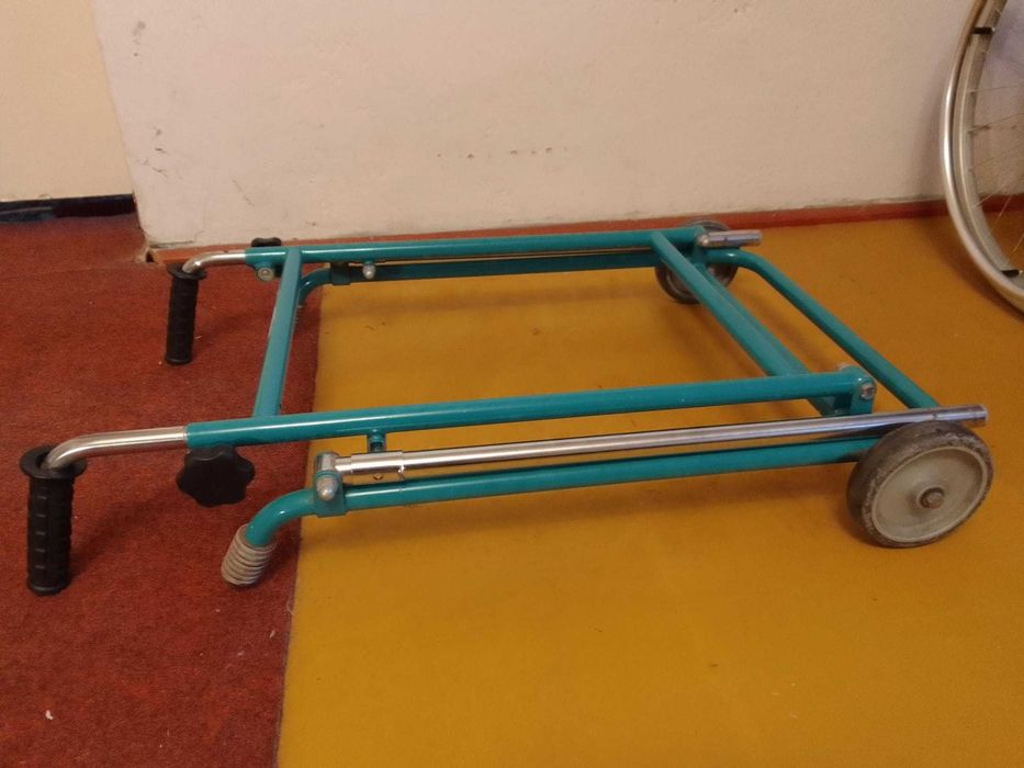 Chodzik balkonik rehabilitacyjny.