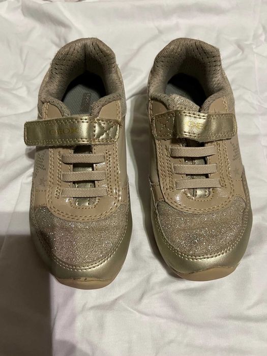 Sapatos/ténis menina (2 pares)