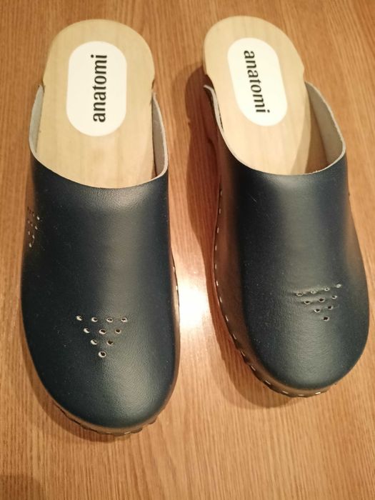 Drewniaki granatowe rozmiar 39